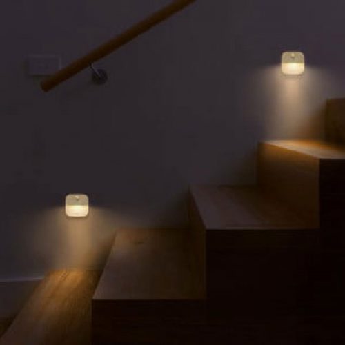 Automatic Illuminated Outlet Cover