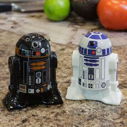 Star Wars Salt and Pepper Shakers
