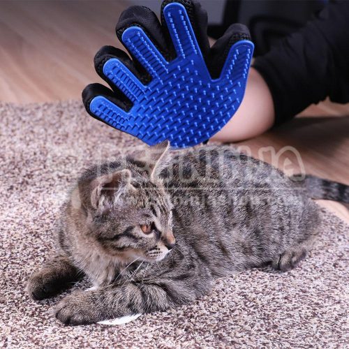 Pet Deshedding Brush Gloves