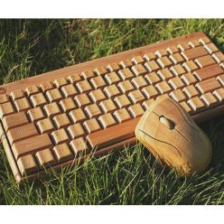 Wireless Wooden Keyboard and Mouse