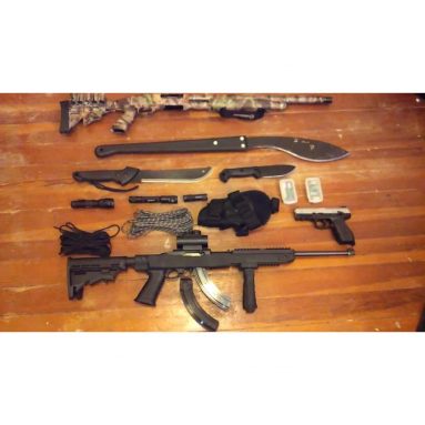 Apocalypse Survival Weapons Kit